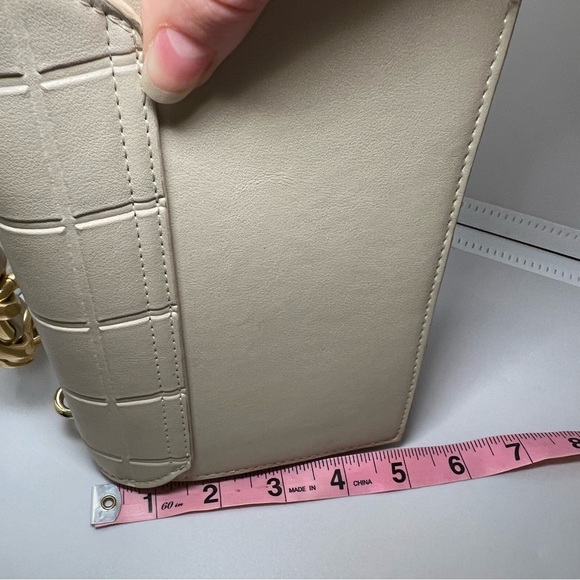 Steve Madden Crossbody Handbag, purse women's gifts - Picture 5 of 9